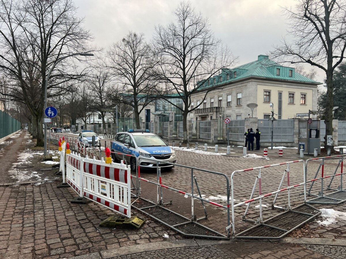 Israelische Botschaft in Berlin Ein 18-Jähriger soll einen Anschlag auf die israelische Botschaft geplant haben - er sitzt seit fast drei Monaten in U-Haft. (Archivbild)