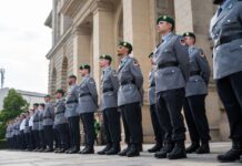 Das erste Bundeswehrgelöbnis vor dem Abgeordnetenhaus fand im Mai 2024 statt. (Archivbild)