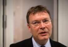Löst immer wieder Streit aus mit seinem Abstimmungsverhalten: Der BSW-Landtagsabgeordnete Sven Hornauf. (Archivbild) 