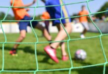 Auf rund 710.000 Mitglieder kommen die Berliner Sportvereine - viele davon sind Kinder und Jugendliche. (Archivbild)