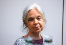 Der Prozess gegen Daniela Klette wird erstmals in einer eigens umfunktionierten Reithalle stattfinden. (Archivbild)
