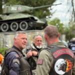 Eine Gruppe russischer Motorradfahrer will am Freitag zwei sowjetische Ehrenmale in Berlin ansteuern. (Archivfoto)