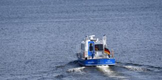 Der Sommer ist für die Wasserschutzpolizei Hauptsaison. (Symbolbild)