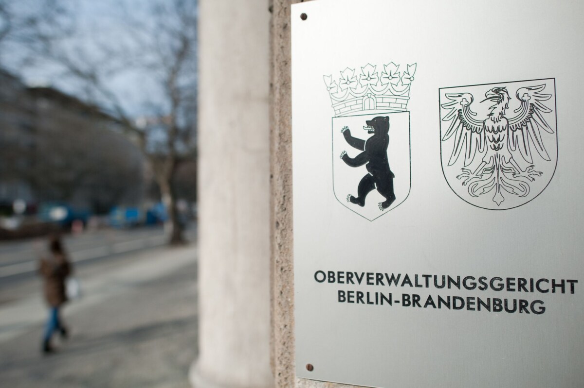 Oberverwaltungsgericht Berlin-Brandenburg Ein Luftsportverein wehrt sich bislang vergeblich vor Gericht gegen ein Höhenwindrad in der Lausitz. (Symbolbild)