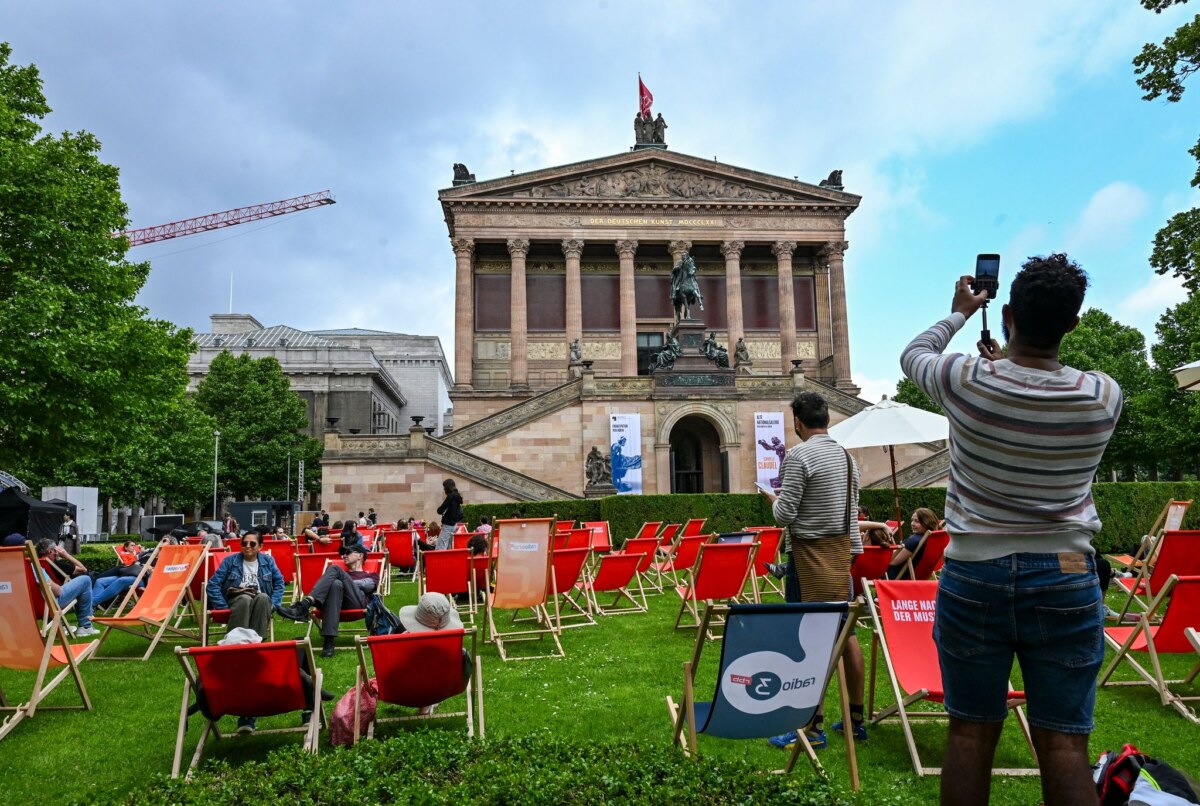 "Inselfest" zum Jubiläum "200 Jahre Museumsinsel“ Anlässlich des 200-jährigen Jubiläums lädt die Stiftung Preußischer Kulturbesitz (SPK) am Wochenende zu einem Fest mit verschiedenen Aktionen ein.