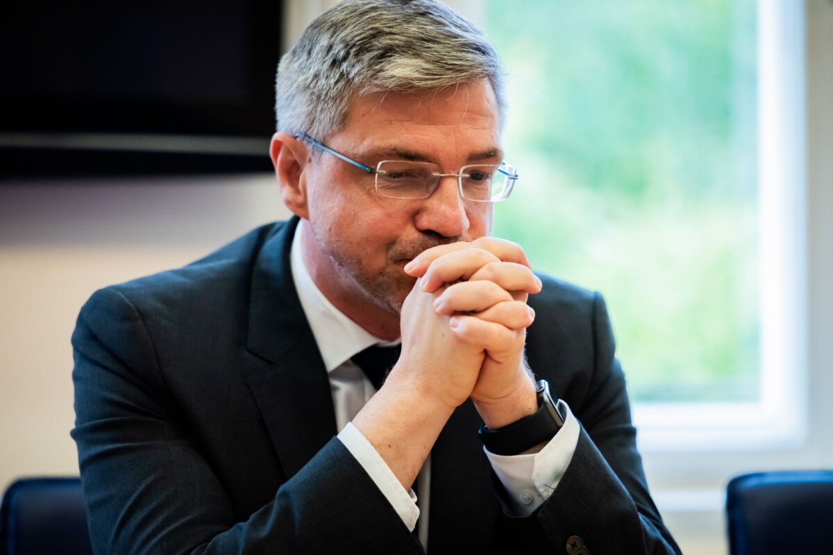 Bürgerentscheid Abwahl von Potsdams Oberbürgermeister Schubert Potsdams Oberbürgermeister Mike Schubert (SPD) wurde per Bürgerentscheid abgewählt.