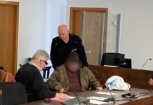 Der 74-Jährige soll seine Frau mit einem Hammer erschlagen haben.