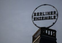 Das Berliner Ensemble plant eine Gedenkveranstaltung anlässlich des Tods von Margot Friedländer. (Archivbild)