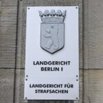 Nach einem beinahe tödlichen Streit um die Musikauswahl in einem Lokal hat sich ein 30-jähriger Angeklagter auf Notwehr berufen. (Foto Illustration) 