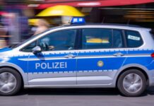 Zwei junge Menschen wurden bei einem Unfall in Berlin verletzt. (Symbolbild)