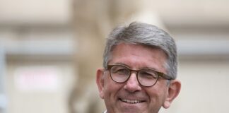 Kulturstaatsminister Wolfram Weimer versprach bei seinem Antrittsbesuch im Jüdischen Museum Berlin mehr Geld. (Archivbild)