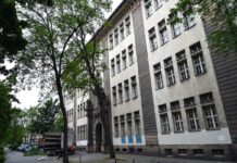 Was war los an der Carl-Bolle-Grundschule in Moabit. Abgeordnete wollen dem auf den Grund gehen. (Archivfoto)