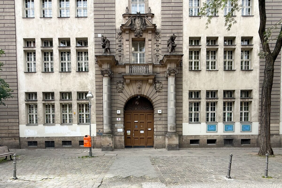 Carl-Bolle-Grundschule Um die Carl-Bolle-Grundschule gibt es derzeit viele Diskussionen. (Archivbild)