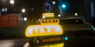 Die Innung des Berliner Taxi-Gewerbes feiert ihr 125-jähriges Bestehen. (Archivbild)