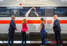 Feierliche Taufe: Ein ICE 4 trägt jetzt den Namen der Stadt Cottbus.