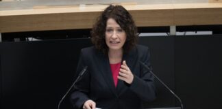 Grünen-Fraktionschefin Bettina Jarasch sieht Versagen bei der Bildungssenatorin. (Archivbild)