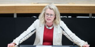 Verkehrssenatorin Ute Bonde (CDU) hat im Berliner Abgeordnetenhaus ausführlich Stellung genommen zum Zustand der Brücken in Berlin.
