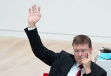 Der Brandenburger BSW-Landtagsabgeordnete Sven Hornauf sieht noch Änderungsbedarf am Haushalt. (Archivbild)