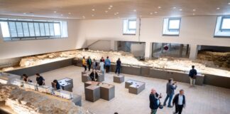 Das Petri Berlin wurde über den Fundamenten einer mittelalterlichen Lateinschule erbaut. 