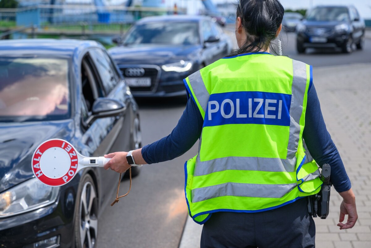 Grenzkontrollen Polen - Deutschland Seit 8. Mai sind die stationären Grenzkontrollen zur Eindämmung illegaler Migration verschärft worden. (Archivfoto)