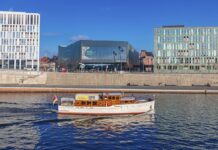 Das Futurium liegt direkt an der Spree. Bild: IMAGO / imagebroker