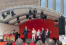 Brandenburgs Ministerpräsident Dietmar Woidke (SPD) dringt auf eine Senkung der Strompreise für die ganze Wirtschaft. 