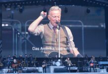 Bruce Springsteen spielte im Olympiastadion in Berlin - und hatte auch eine politische Botschaft.