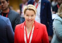 Berlins Wirtschaftssenatorin Franziska Giffey (SPD) hält für die Spitzenkandidatur eine breite Rückendeckung aus der Partei für entscheidend. (Archivfoto)