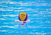 Die Wasserballer der SG Neukölln bleiben in der Bundesliga.