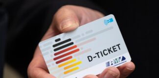 Bislang ist unklar, ob und zu welchem Preis das Deutschlandticket weitergeführt wird. (Symbolbild)