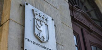 Der Streit zwischen Senat und AfD um Vornamen von Straftätern geht in eine neue Runde. (Archivbild)