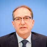 Dobrindt sucht Schulterschluss mit polnischem Amtskollegen. (Archivbild)