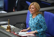Bundestagspräsidentin Klöckner verweist auf die Verpflichtung zur Neutralität. (Archivbild) 