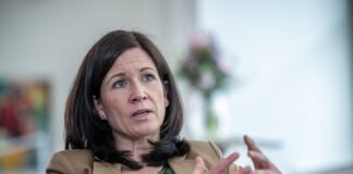 Bildungssenatorin Katharina Günther-Wünsch (CDU) sieht Handlungsbedarf beim Umgang mit Mobbing. (Archivbild)