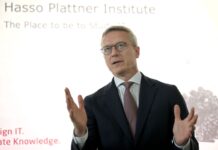 Bundesdigitalminister Karsten Wildberger (CDU) will eine stärkere Rolle für Deutschland im Wettbewerb um KI. 