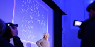 In der Archenhold-Sternwarte hielt Einstein erstmals im Juni 1915 einen öffentlichen Vortrag zur Allgemeinen Relativitätstheorie.