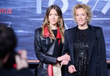 Katja Riemann (rechts) und ihre Tochter Paula Romy inszenieren ab Juli am Berliner Renaissance-Theater ein gemeinsames Stück. (Archivbild)