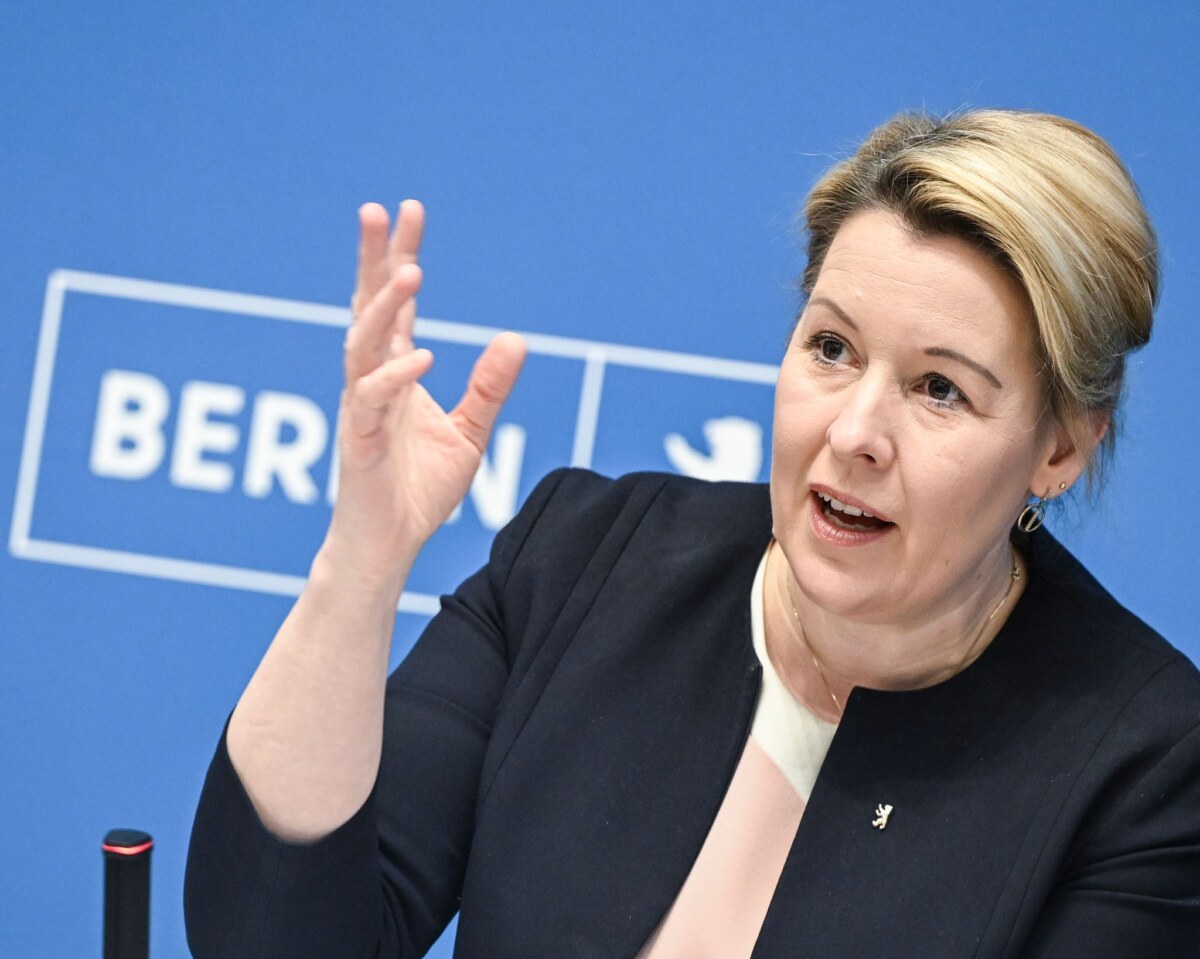 Pressekonferenz zum bezirklichen Tourismus Franziska Giffey (SPD) nimmt für die Bundeshauptstadt an der Wirtschaftsministerkonferenz teil. (Archivbild)