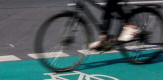 Die Planungen für den Radweg an der B97 sollen erst weitergehen, wenn Sanierungsarbeiten im Untergrund des ehemaligen Bergbaugebietes beendet sind. (Symbolbild)