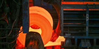 Grüner Stahl? In Eisenhüttenstadt will ArcelorMittal seine ursprünglichen Pläne nicht vorantreiben. (Archivbild)