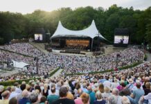 Tausende genossen den Saisonabschluss der Philharmoniker in der Waldbühne.