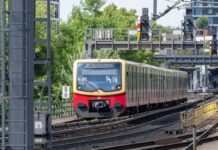 Am Samstagmorgen meldete die Berliner S-Bahn für die S1 und S7 Probleme. (Archivbild)