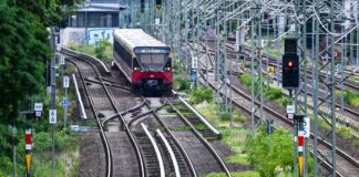 Auf mehreren S-Bahnlinien fallen Züge aus. (Symbolbild)