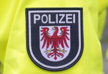 Gegen zwei Kommissaranwärter an der Hochschule der Polizei Brandenburg gibt es Vorwürfe wegen Volksverhetzung. (Symbolbild) 