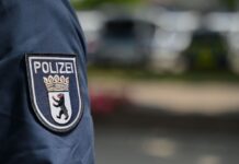 Alle drei Beschuldigten kamen in Polizeigewahrsam. (Symbolbild)
