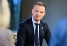 Thüringens Staatskanzleichef Stefan Gruhner (CDU) fordert den Bund auf, die ostdeutschen Bundesländer bei Zahlungen für Zusatz- und Sonderrenten aus DDR-Zeiten zu entlasten. (Archivbild)