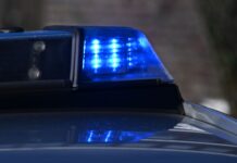 Die Verletzungen seien nicht lebensbedrohlich, sagte eine Polizeisprecherin (Symbolbild). 
