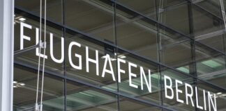 Ein Feuer am Flughafen Berlin Brandenburg hat für Aufsehen gesorgt. (Archivbild)