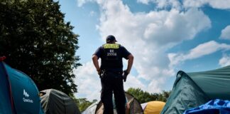 Das Camp musste am Montag auf Anordnung der Polizei umziehen. (Archivbild)