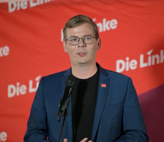 Brandenburgs Linke-Landeschef Sebastian Walter dringt darauf, dass Fälle wie die Abschiebung der jesidischen Familie künftig nicht mehr vorkommen (Archivbild).